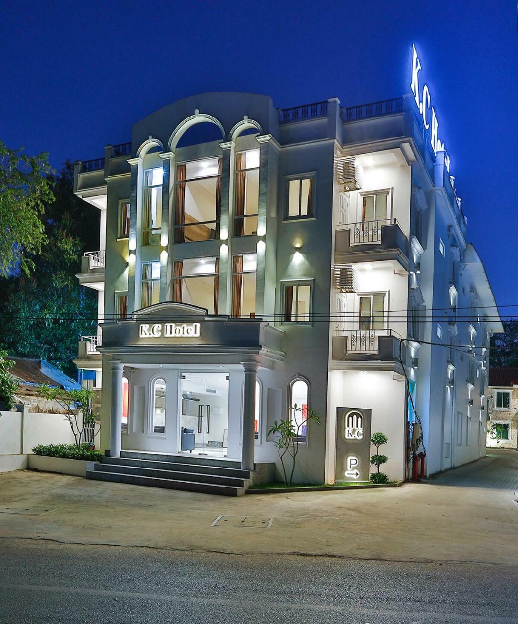 K.C Residence Yangon Esterno foto